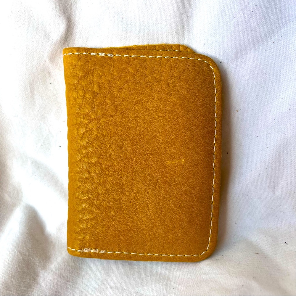 ‼️SOLD‼️Portland Leather Goods Pomelo Vertical Bifold Wallet